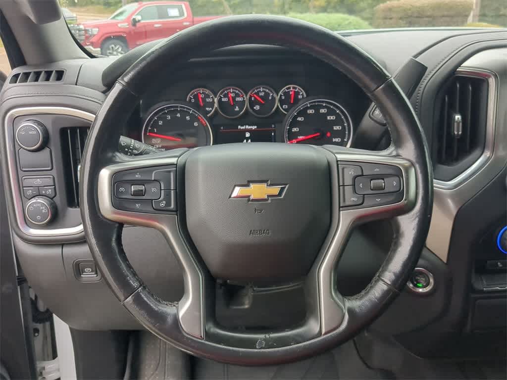 Thumbnail: 2021 Chevrolet Silverado 1500 - 22