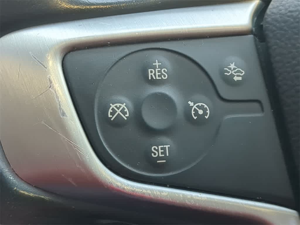 Thumbnail: 2020 GMC Terrain - 24