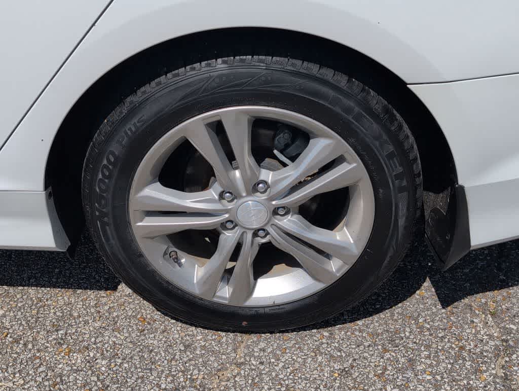 Thumbnail: 2018 Hyundai Sonata - 14