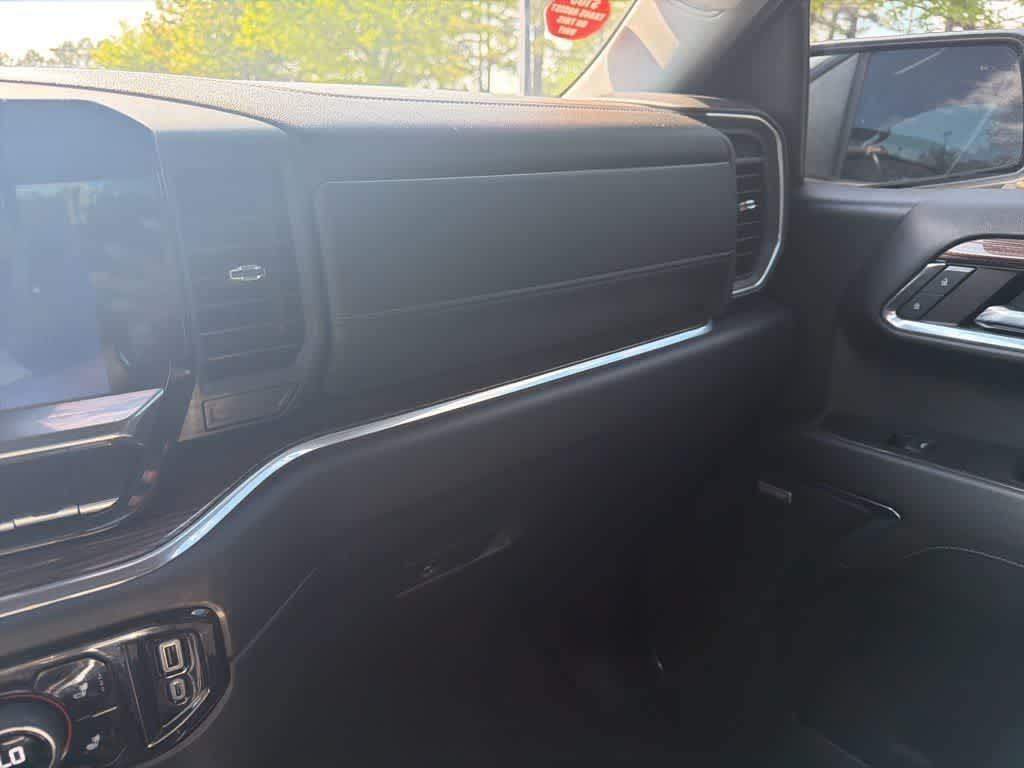 Thumbnail: 2024 Chevrolet Silverado 1500 - 23