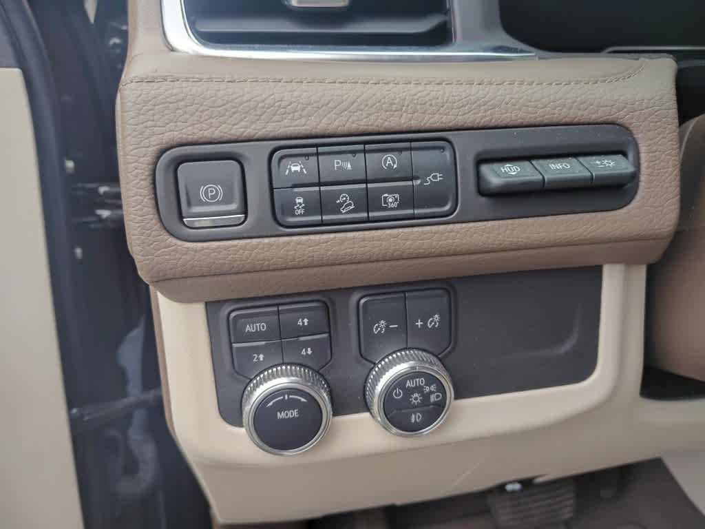 Thumbnail: 2022 GMC Yukon - 10