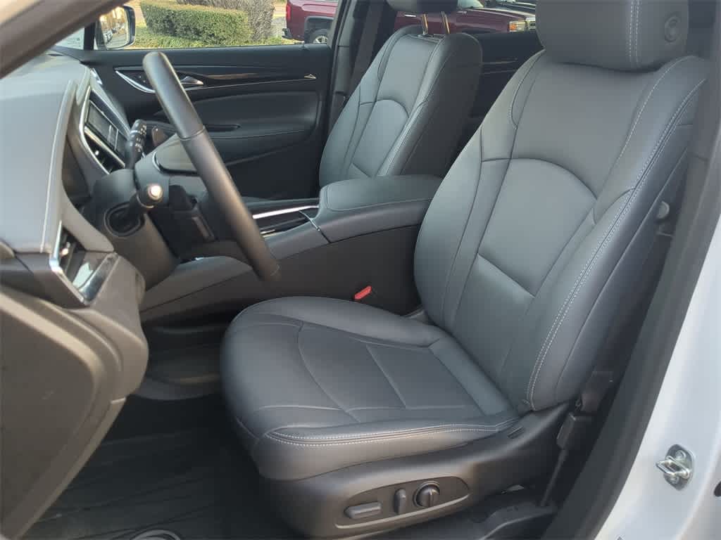 Thumbnail: 2023 Buick Enclave - 17