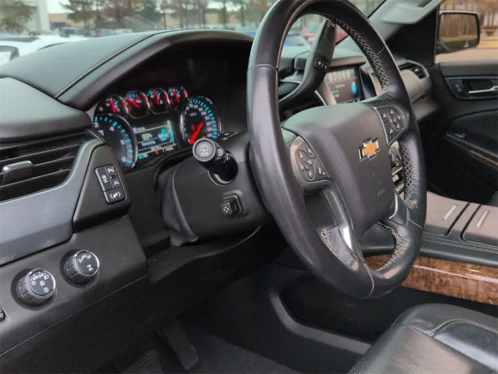 Thumbnail: 2019 Chevrolet Tahoe - 10