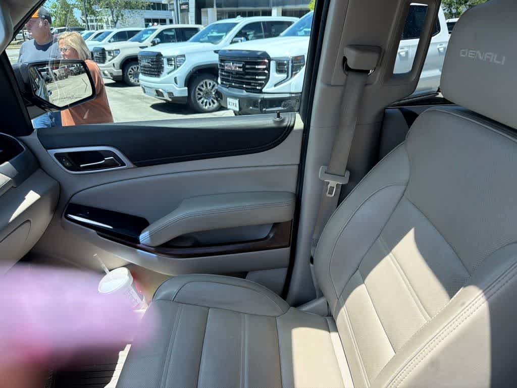 Thumbnail: 2019 GMC Yukon - 9