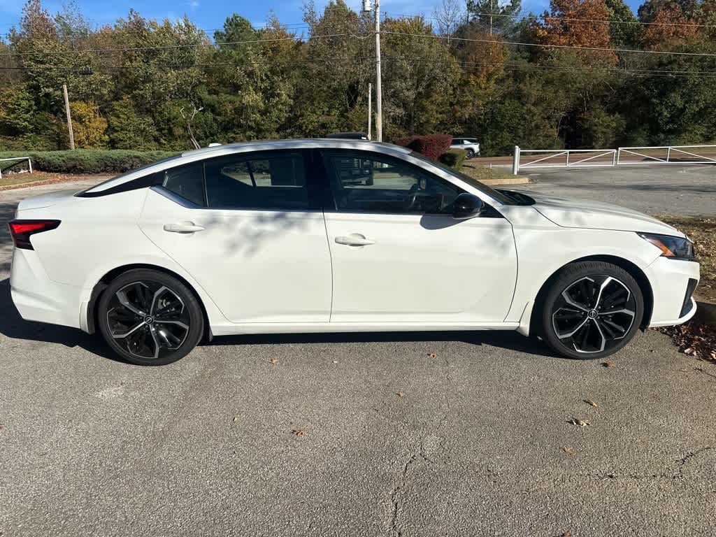 Thumbnail: 2023 Nissan Altima - 4