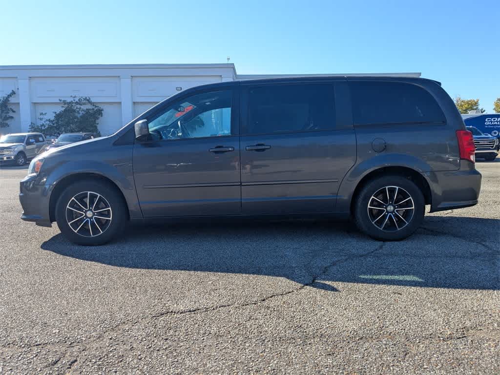 Thumbnail: 2016 Dodge Grand Caravan - 5