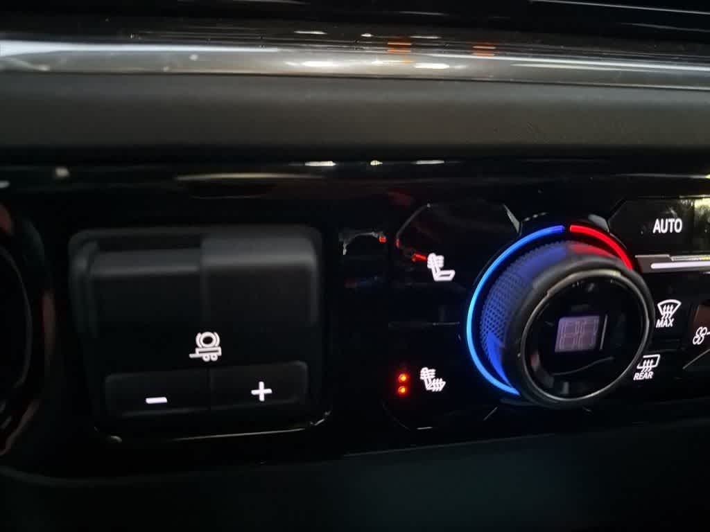 Thumbnail: 2024 Chevrolet Silverado 1500 - 19