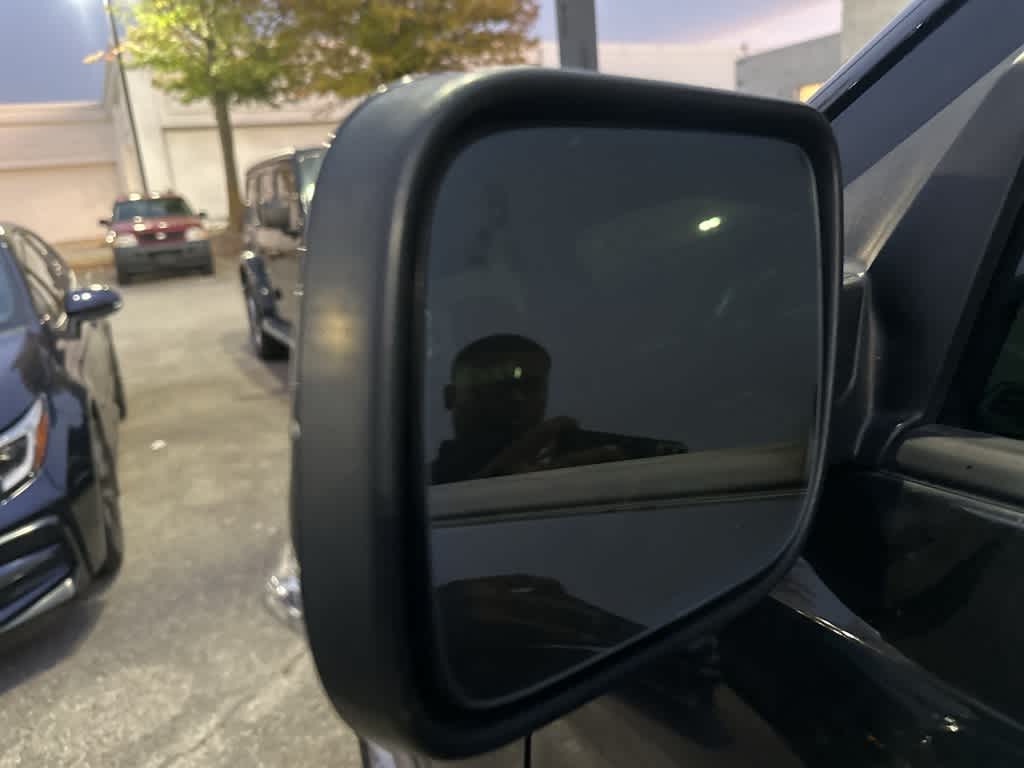 Thumbnail: 2017 Ford Explorer - 19