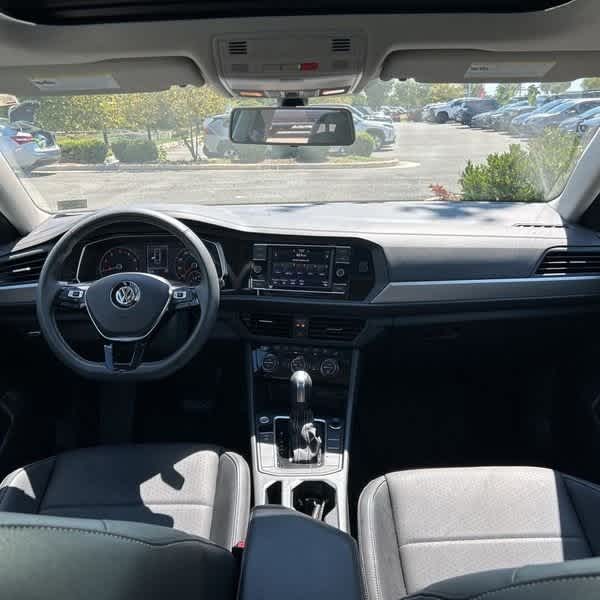 Thumbnail: 2021 Volkswagen Jetta - 10