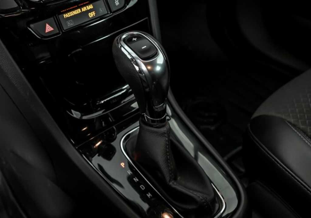 Thumbnail: 2019 Buick Encore - 11