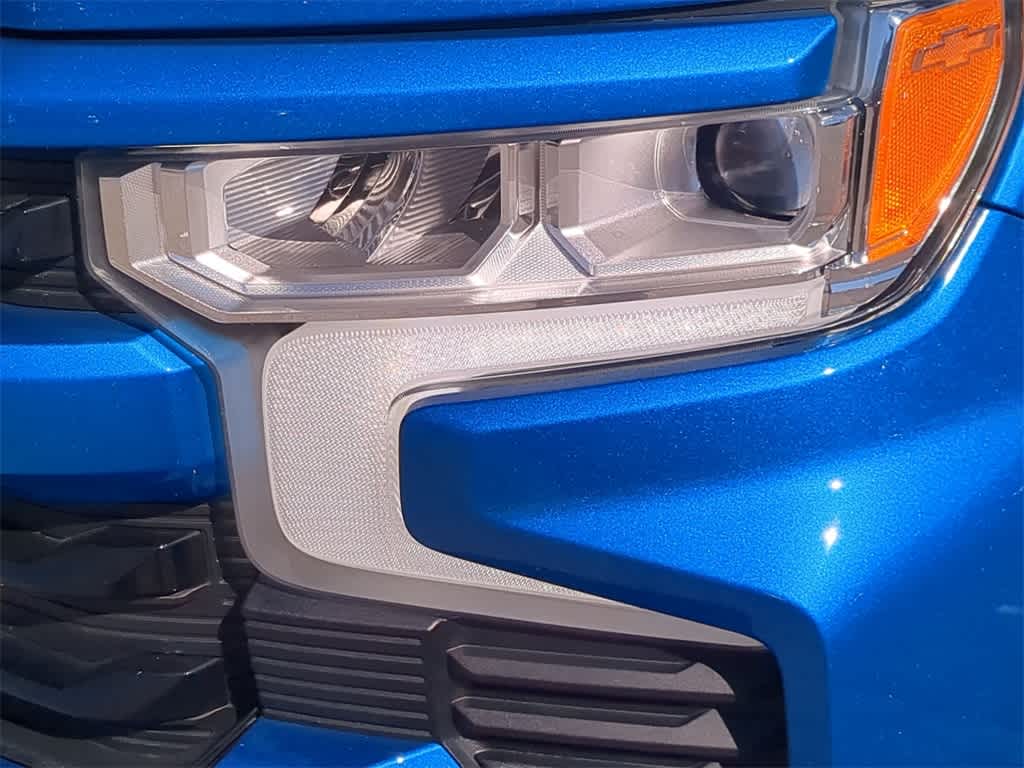 Thumbnail: 2022 Chevrolet Silverado 1500 - 11