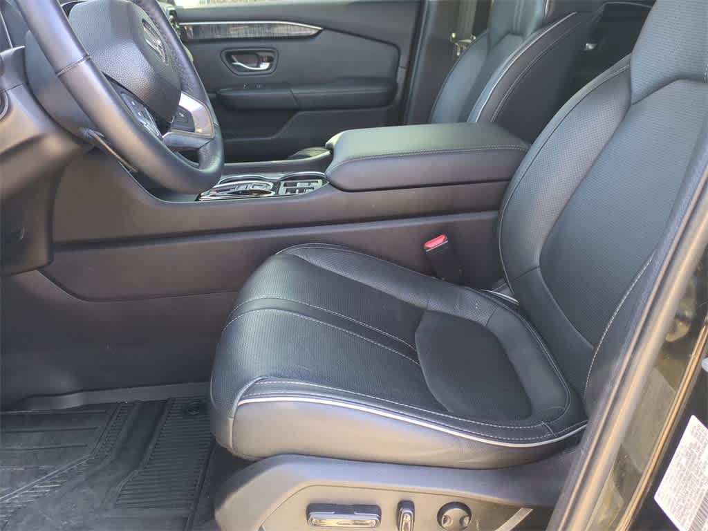 Thumbnail: 2025 Honda Pilot - 15