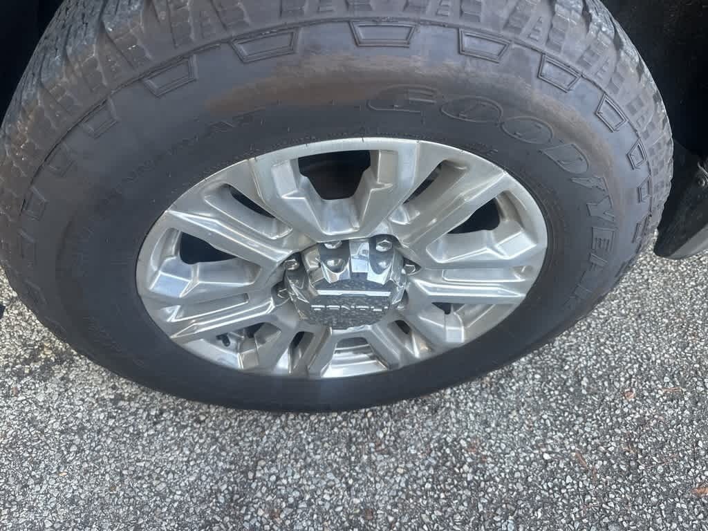 Used 2021 GMC Sierra 2500 HD Denali Truck Crew Cab