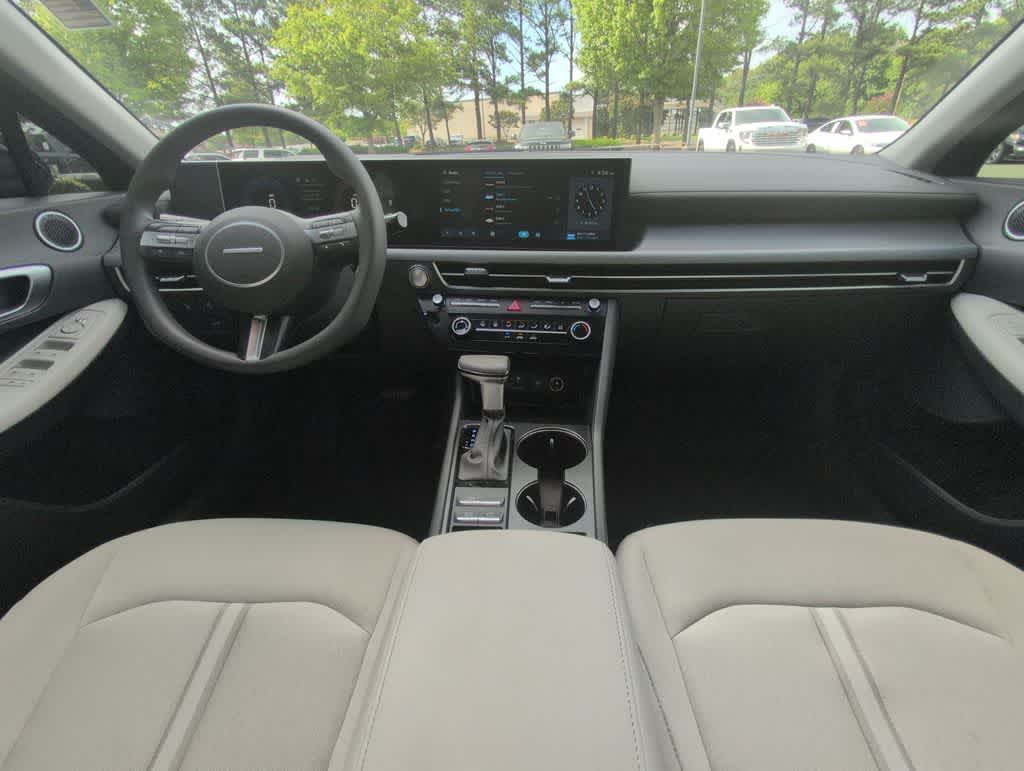 Thumbnail: 2025 Hyundai Sonata - 16