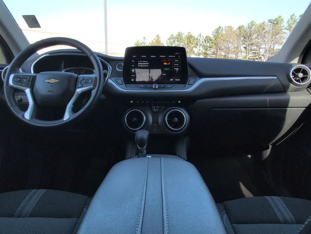 Thumbnail: 2023 Chevrolet Blazer - 15