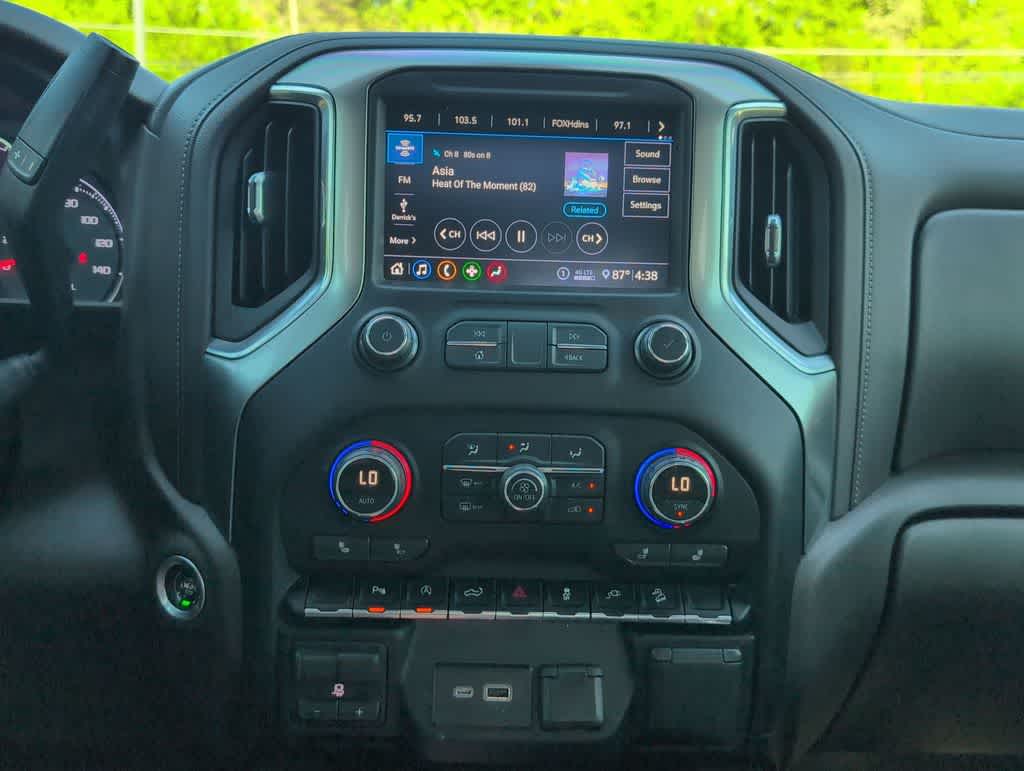 Thumbnail: 2020 Chevrolet Silverado 1500 - 29