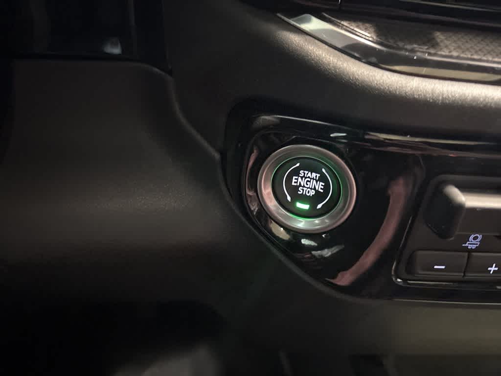2022 Chevrolet Silverado 1500 ZR2 16