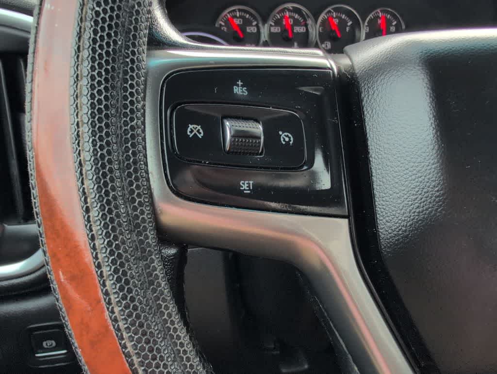 Thumbnail: 2020 Chevrolet Silverado 1500 - 23