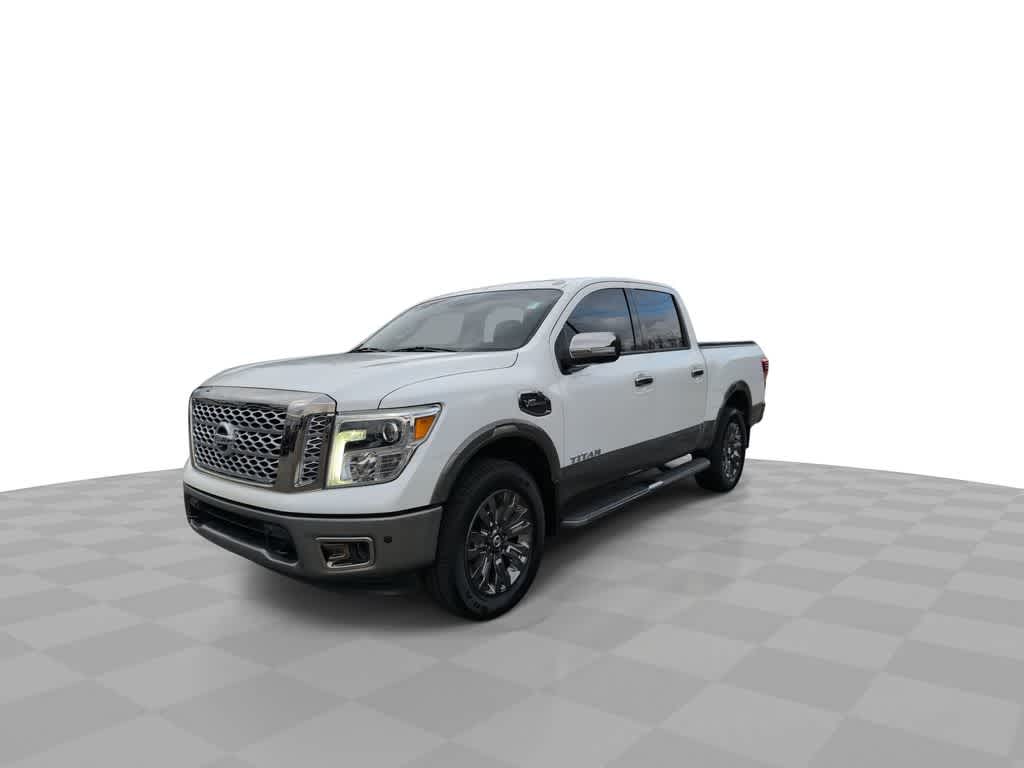 Thumbnail: 2017 Nissan Titan - 4
