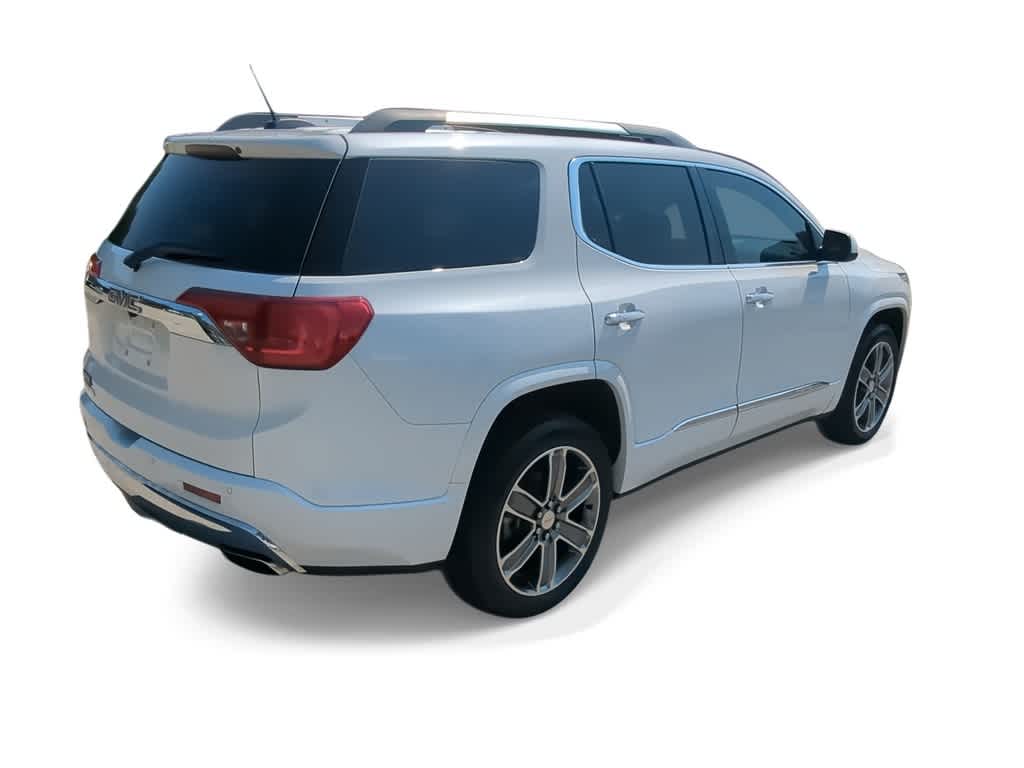 Thumbnail: 2017 GMC Acadia - 8