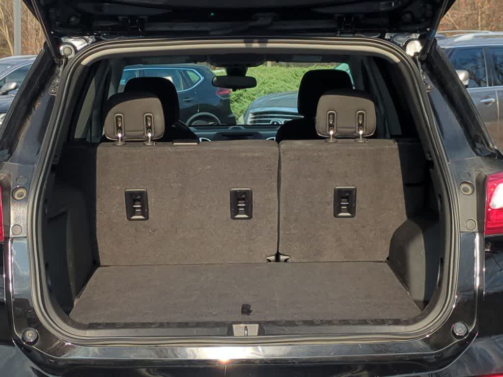 Thumbnail: 2020 Chevrolet Equinox - 34