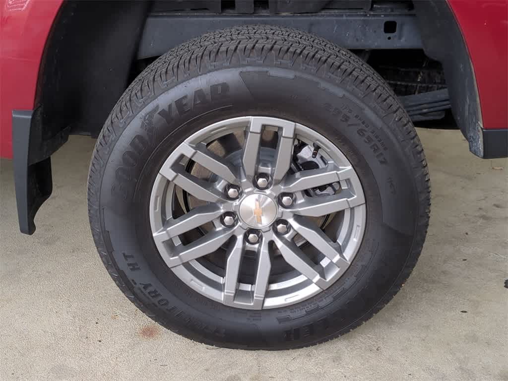 Thumbnail: 2024 Chevrolet Colorado - 14