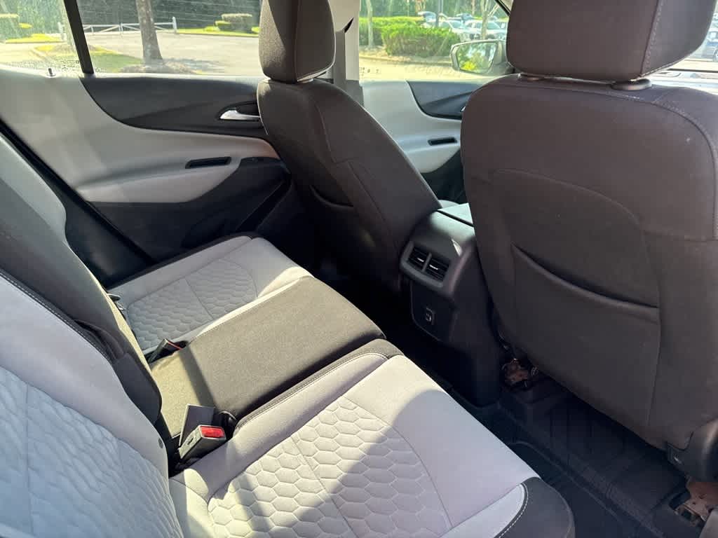 Thumbnail: 2021 Chevrolet Equinox - 9