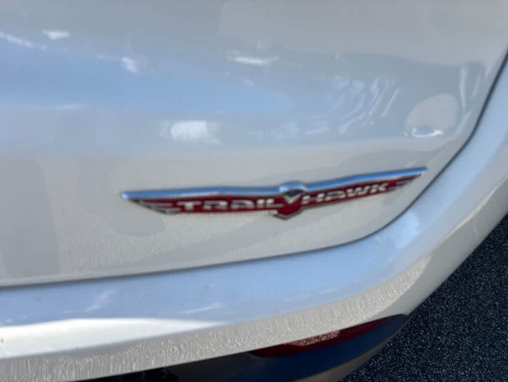 Thumbnail: 2020 Jeep Compass - 18