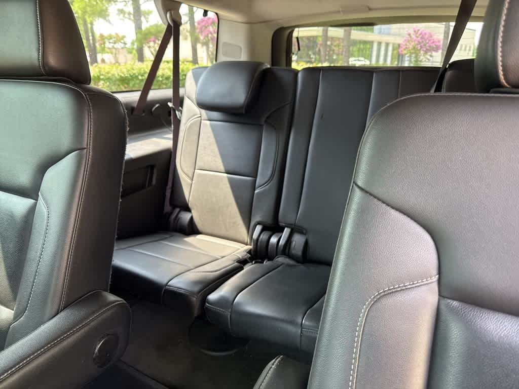 Thumbnail: 2015 Chevrolet Suburban - 4