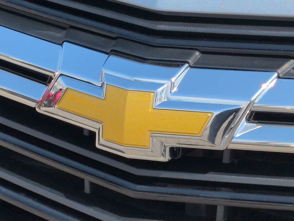 Thumbnail: 2023 Chevrolet Equinox - 11