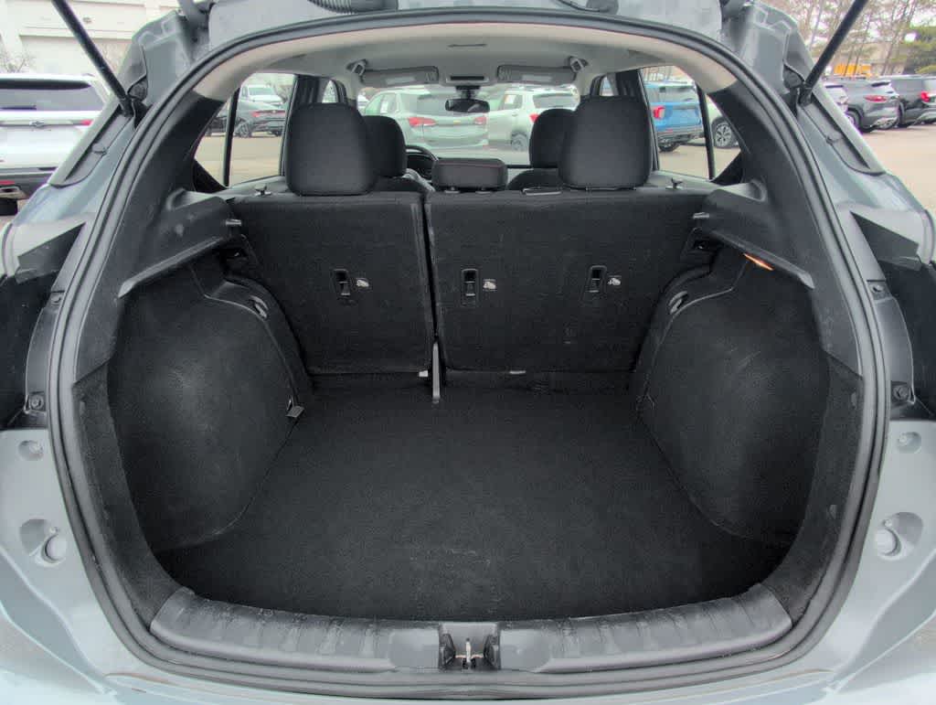 Thumbnail: 2023 Nissan Kicks - 34