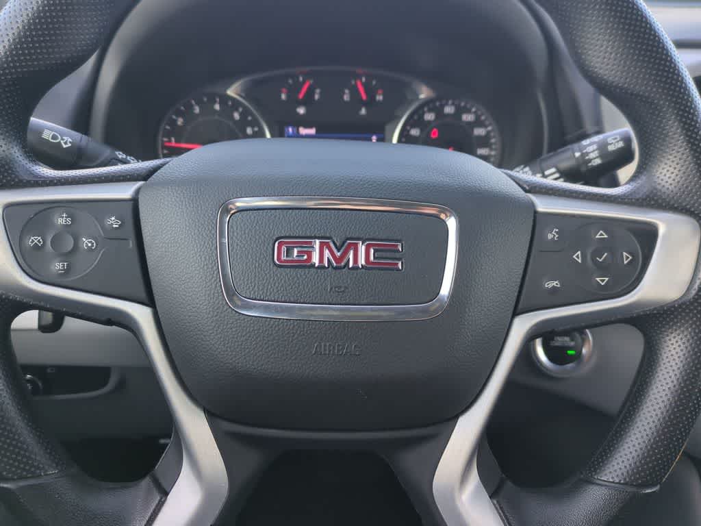 Thumbnail: 2022 GMC Terrain - 21