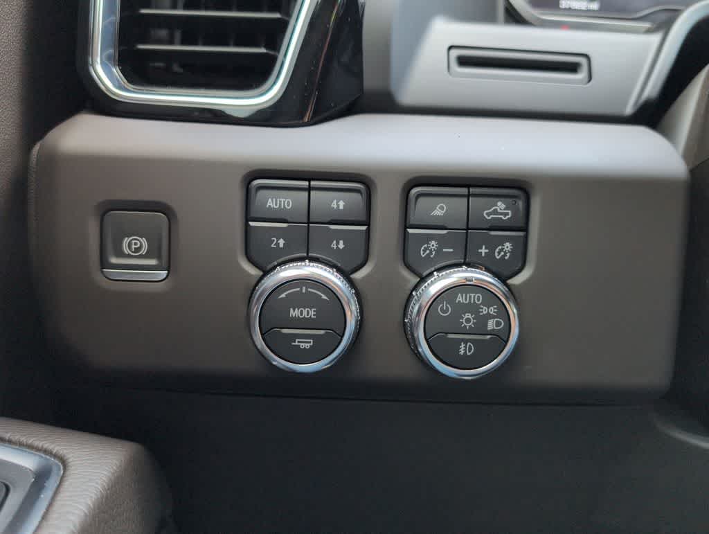 Thumbnail: 2023 GMC Sierra 1500 - 26