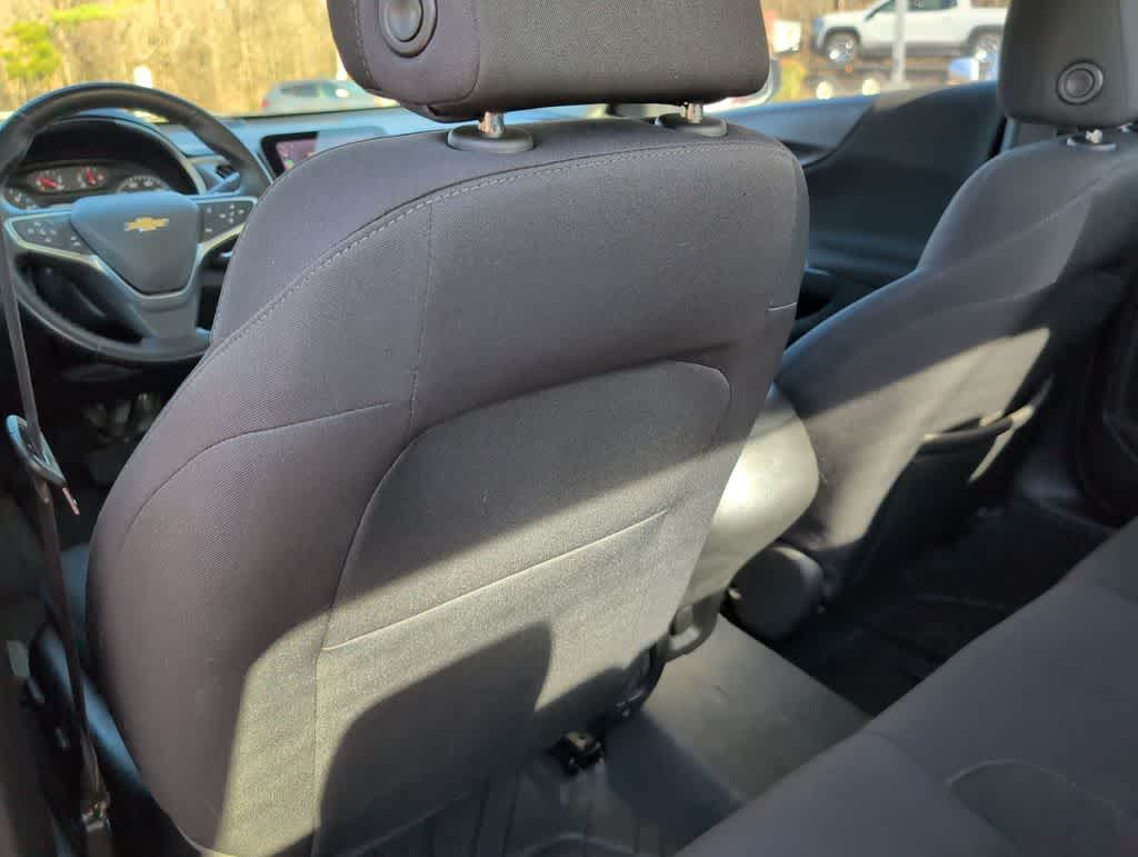 Thumbnail: 2023 Chevrolet Malibu - 18