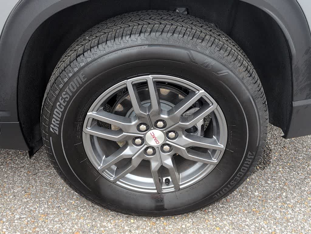 Thumbnail: 2025 GMC Acadia - 13