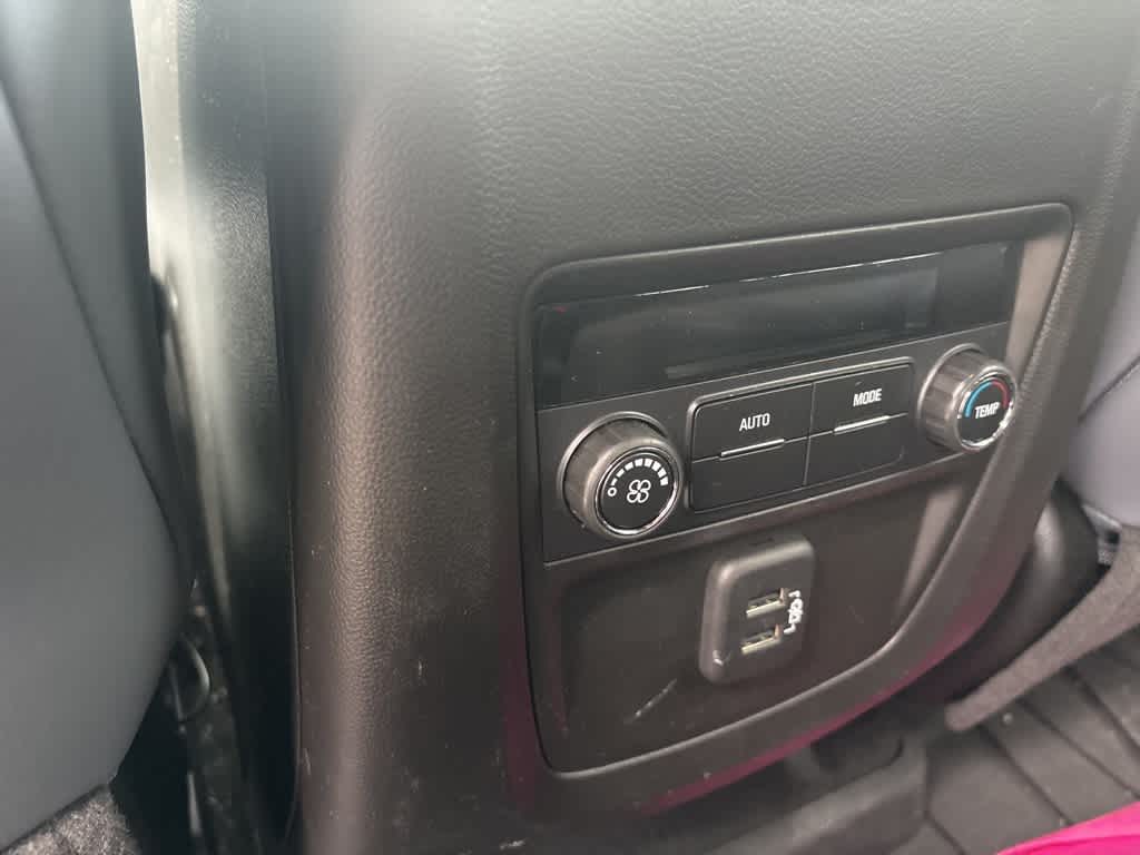2024 Buick Enclave Essence 15