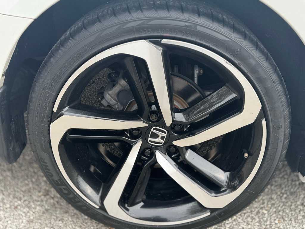 Thumbnail: 2020 Honda Accord - 10