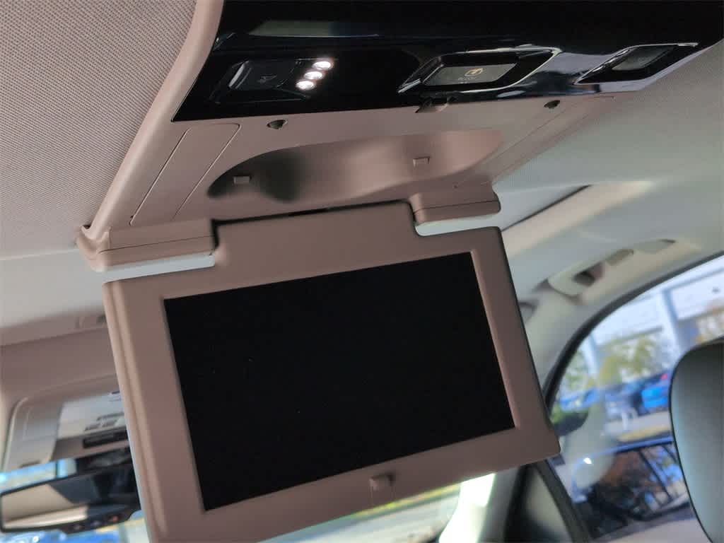 Thumbnail: 2019 GMC Yukon XL - 39