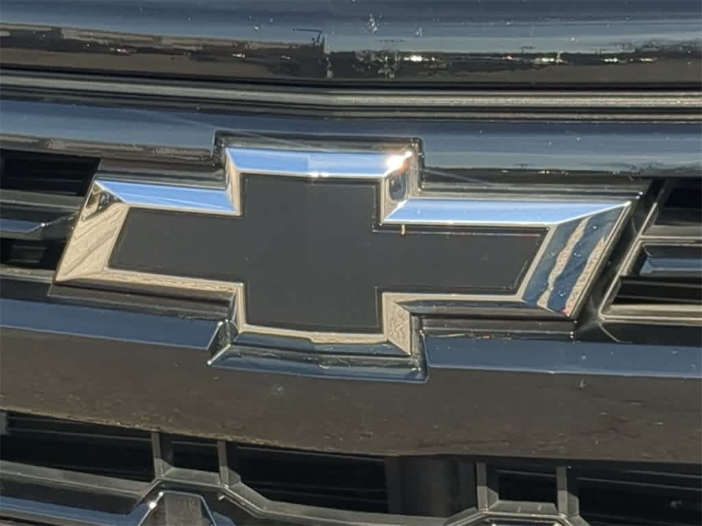 Thumbnail: 2023 Chevrolet Silverado 1500 - 11