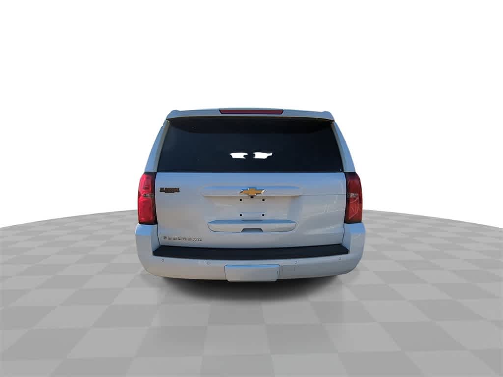 Thumbnail: 2018 Chevrolet Suburban - 7