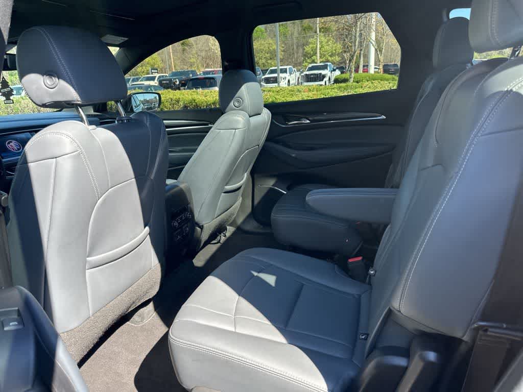 Thumbnail: 2022 Buick Enclave - 3