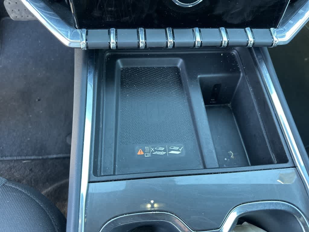 Thumbnail: 2025 GMC Acadia - 15