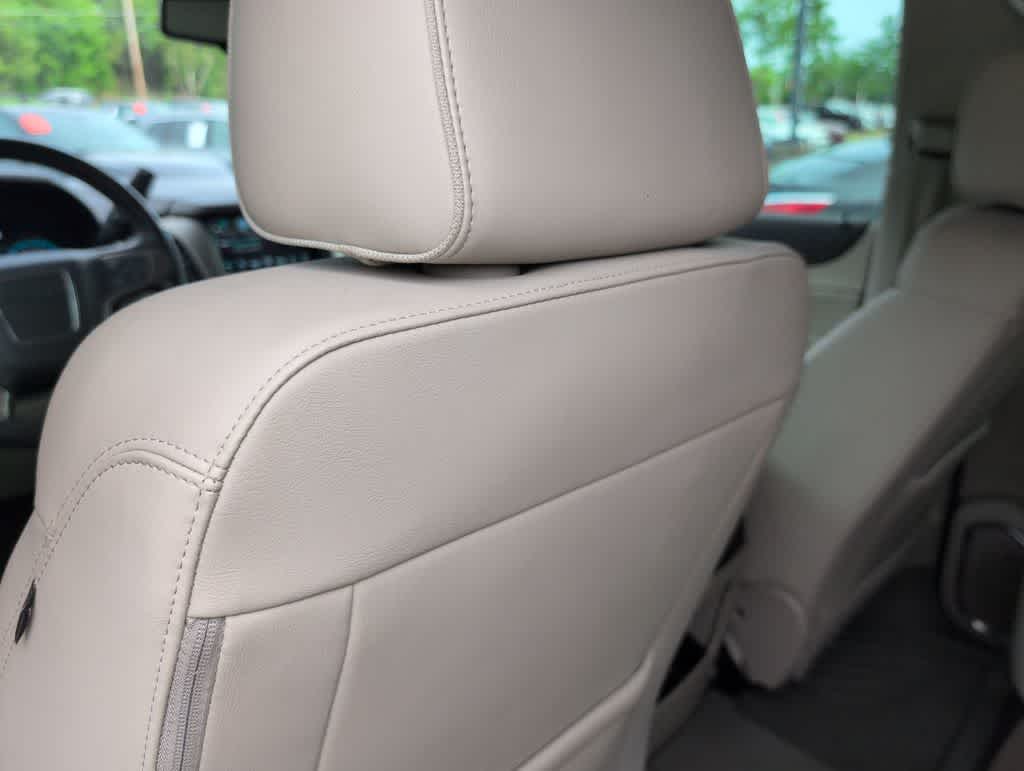 Thumbnail: 2019 GMC Yukon - 19