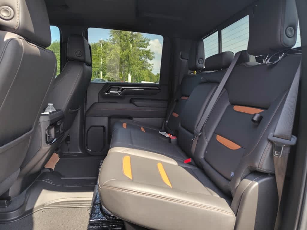 Thumbnail: 2024 GMC Sierra 2500 - 5