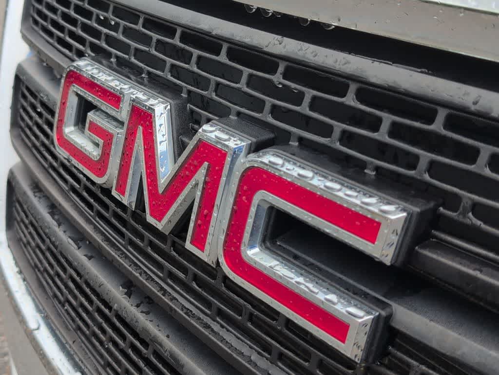 Thumbnail: 2015 GMC Terrain - 12