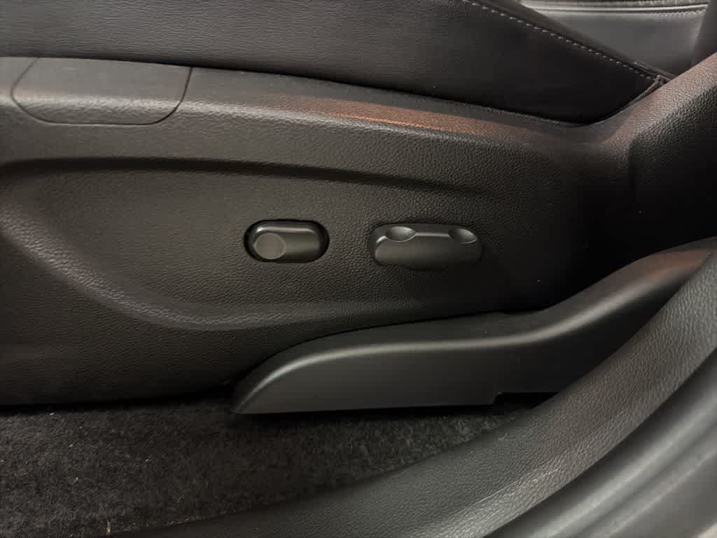 Thumbnail: 2019 Buick Encore - 37