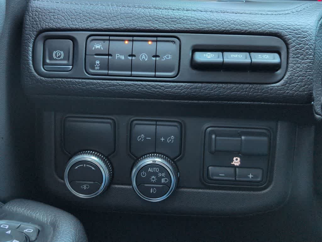 Thumbnail: 2021 GMC Yukon - 29