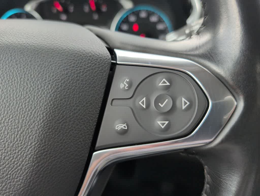 Thumbnail: 2019 Chevrolet Traverse - 25