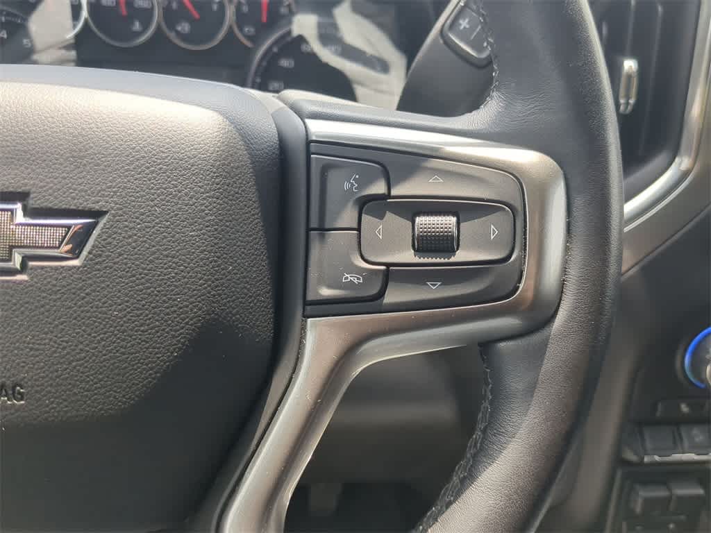 Thumbnail: 2020 Chevrolet Silverado 1500 - 24