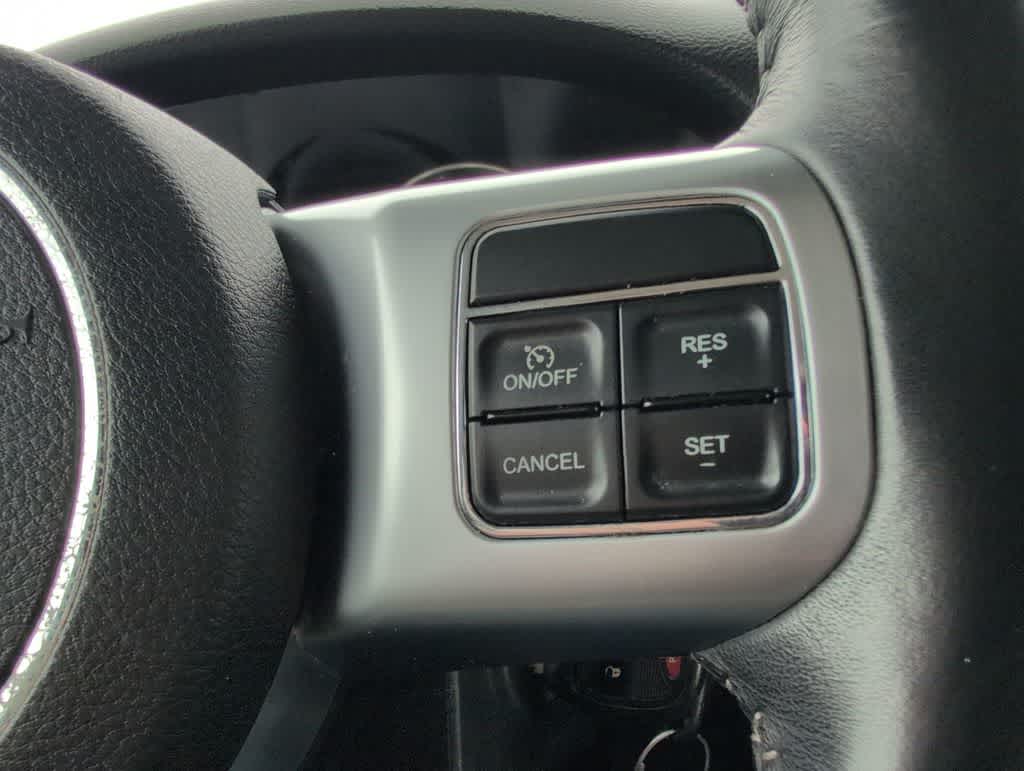 Thumbnail: 2017 Jeep Wrangler - 24